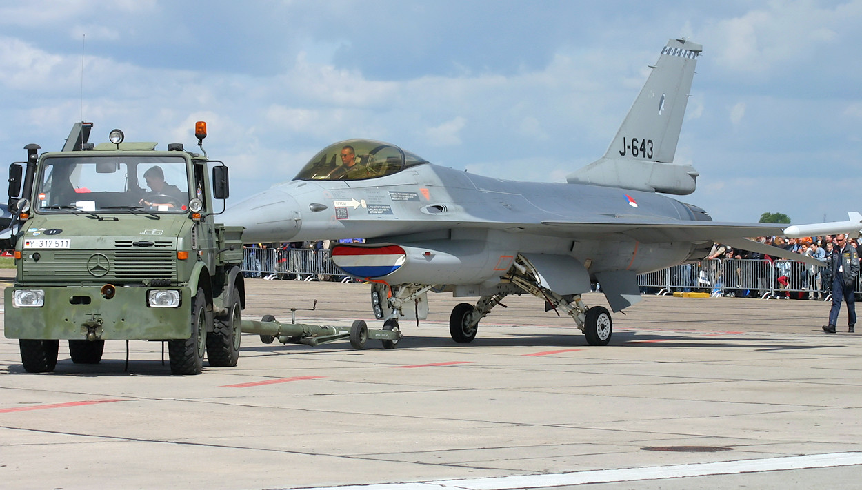 F-16 Fighting Falcon Luftfahrtausstellung