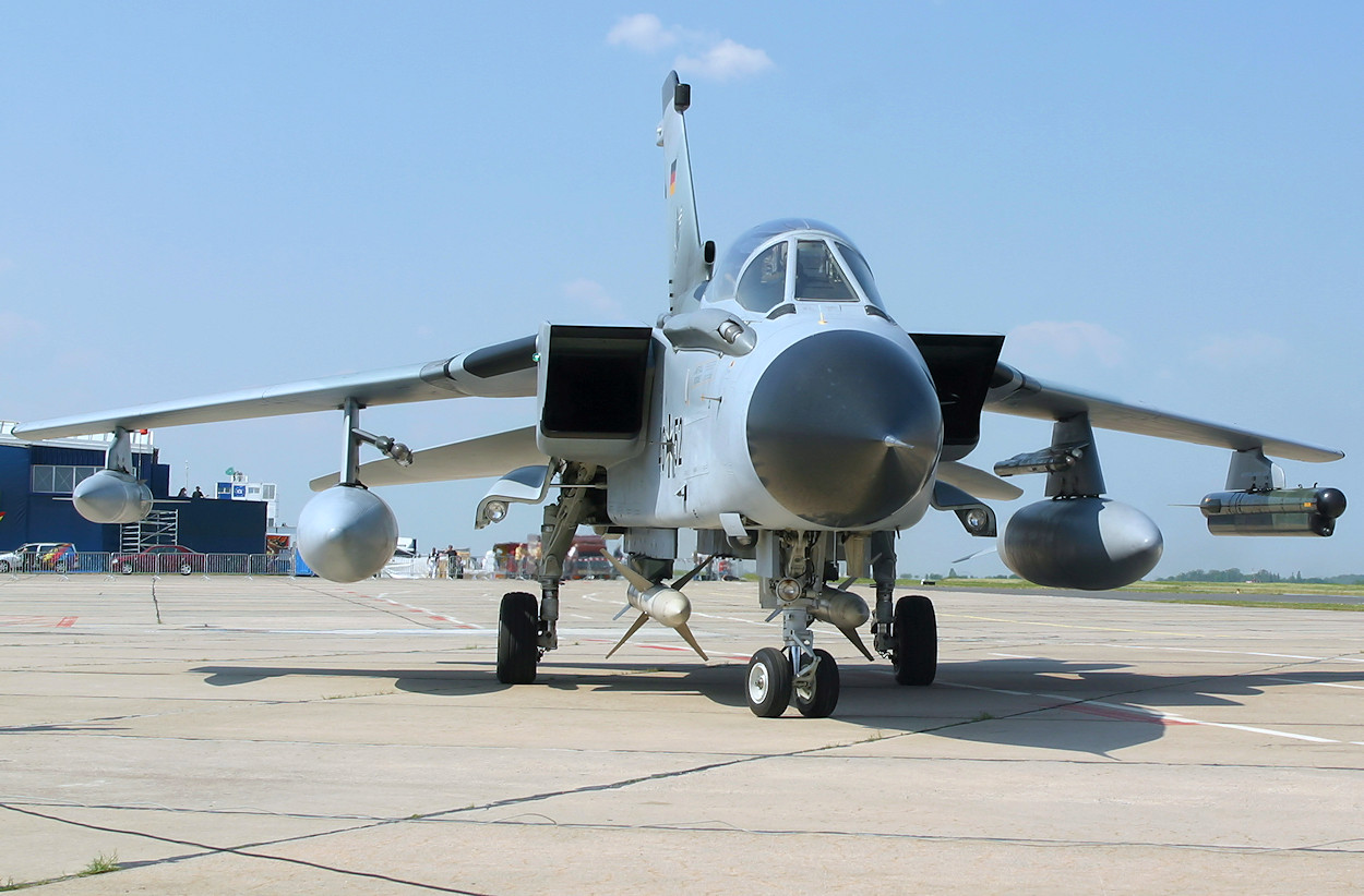 Tornado Panavia - Rollfeld der Luftfahrtausstellung