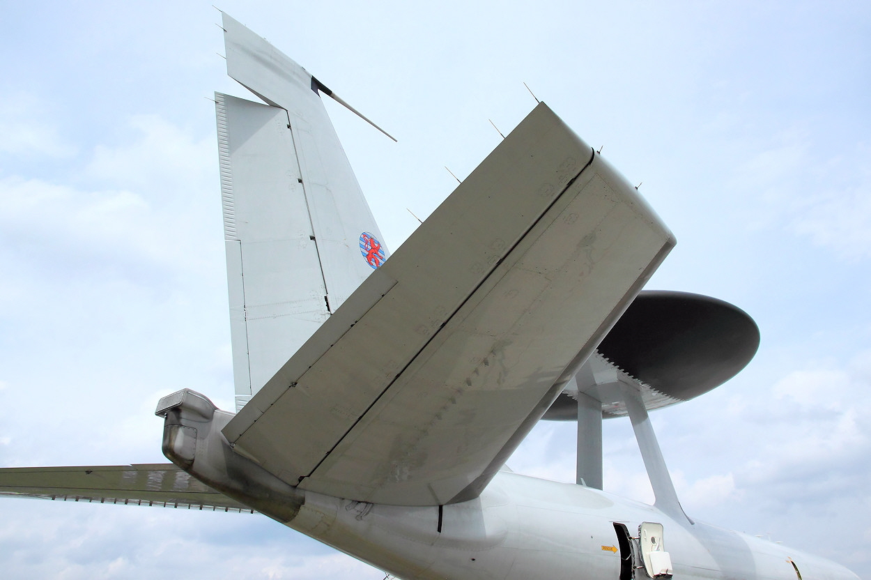 Boeing E-3A Sentry AWACS - Höhenleitwerk