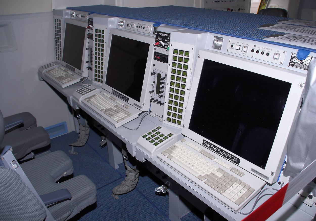 Boeing E-3A Sentry AWACS - Messinstrumente