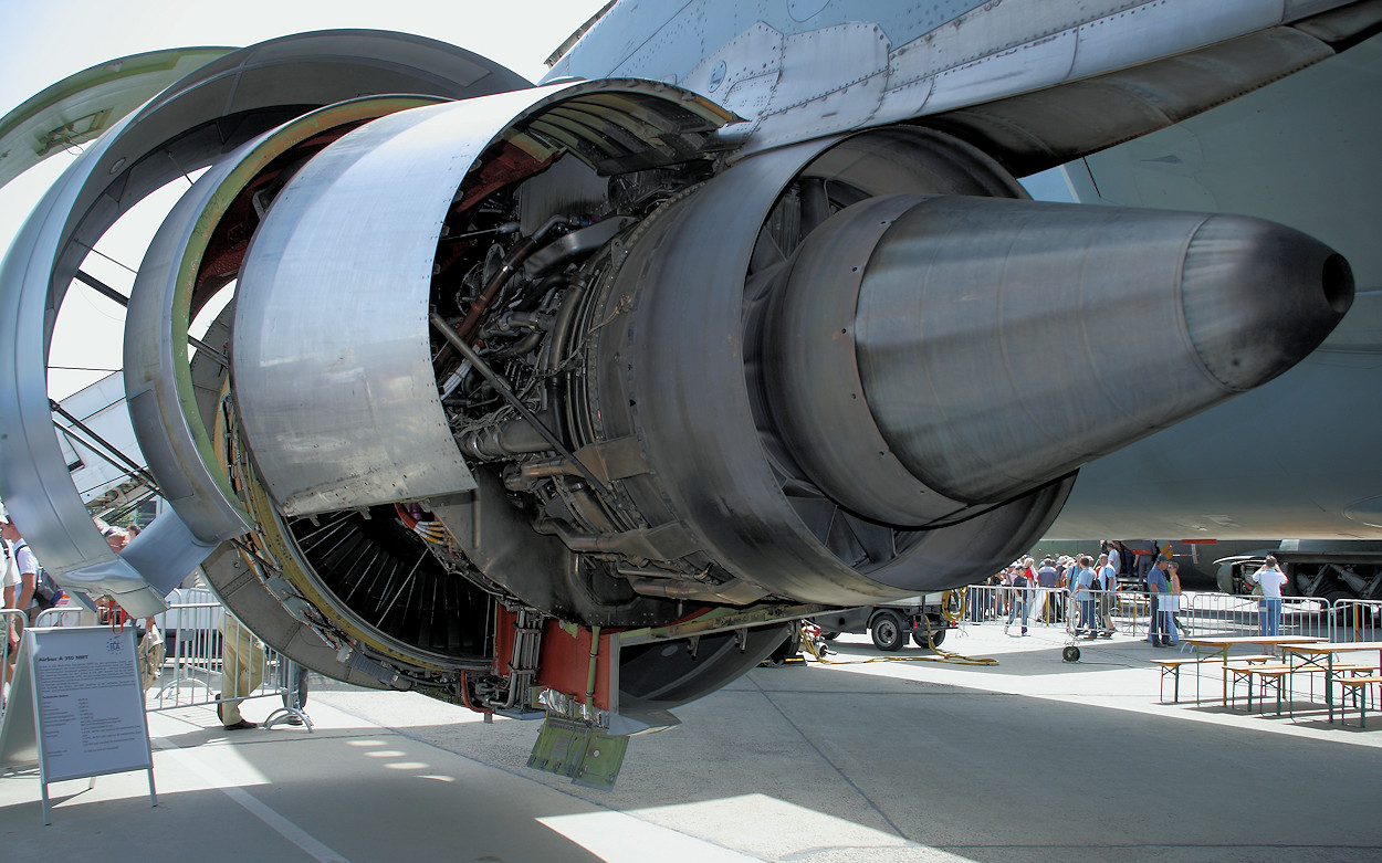 Airbus A310-304 - General Elektric CF 6-80-C2-A2