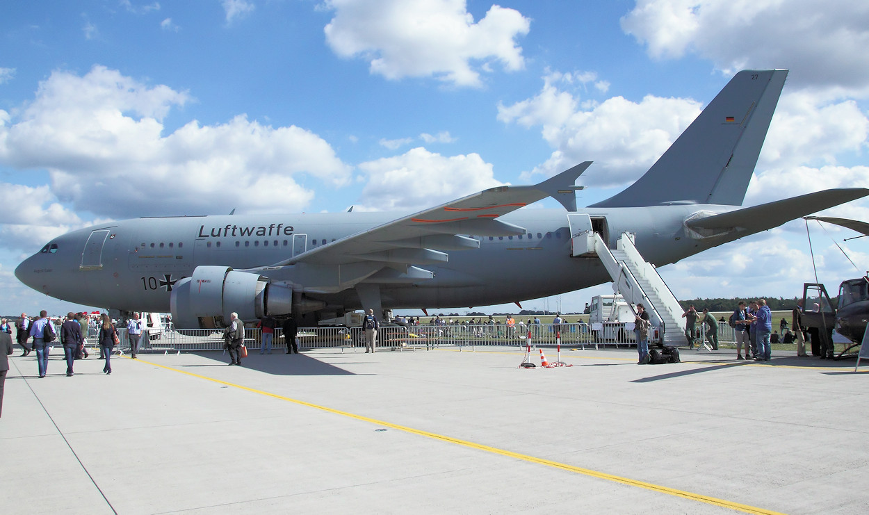 Airbus A310-304 - ILA Berlin