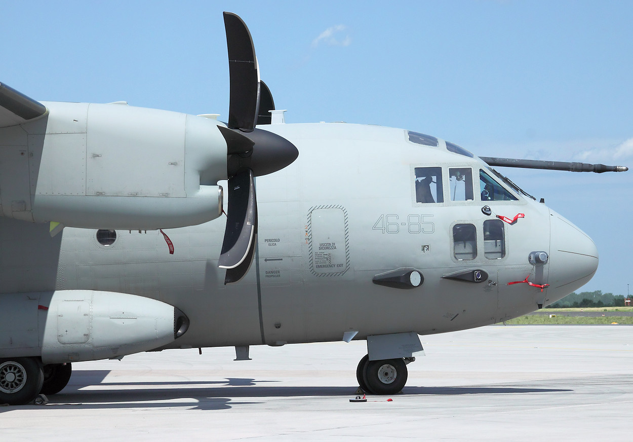 Alenia C-27J Spartan - Bugansicht