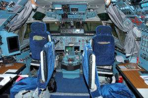 Antonow AN-124 Cockpit