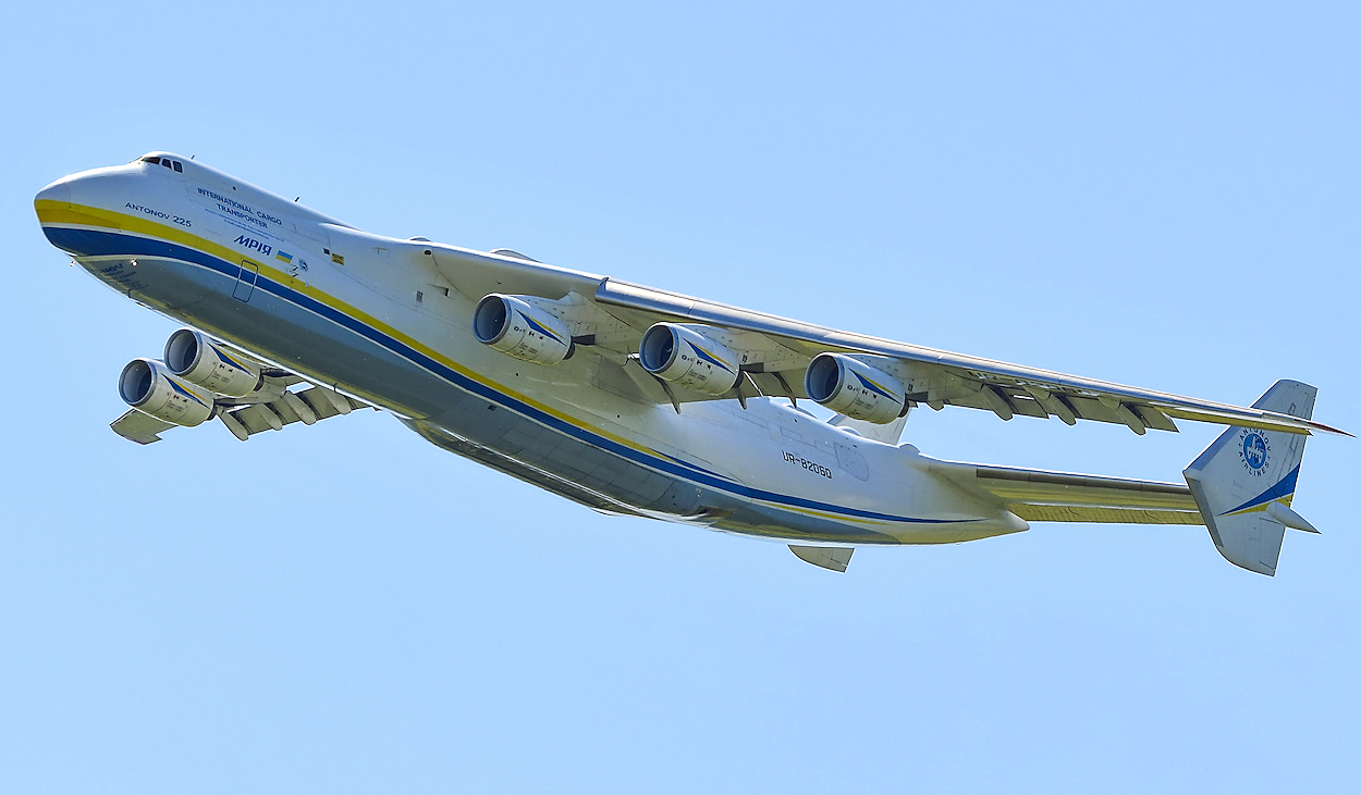 Antonow An-225 - Flug