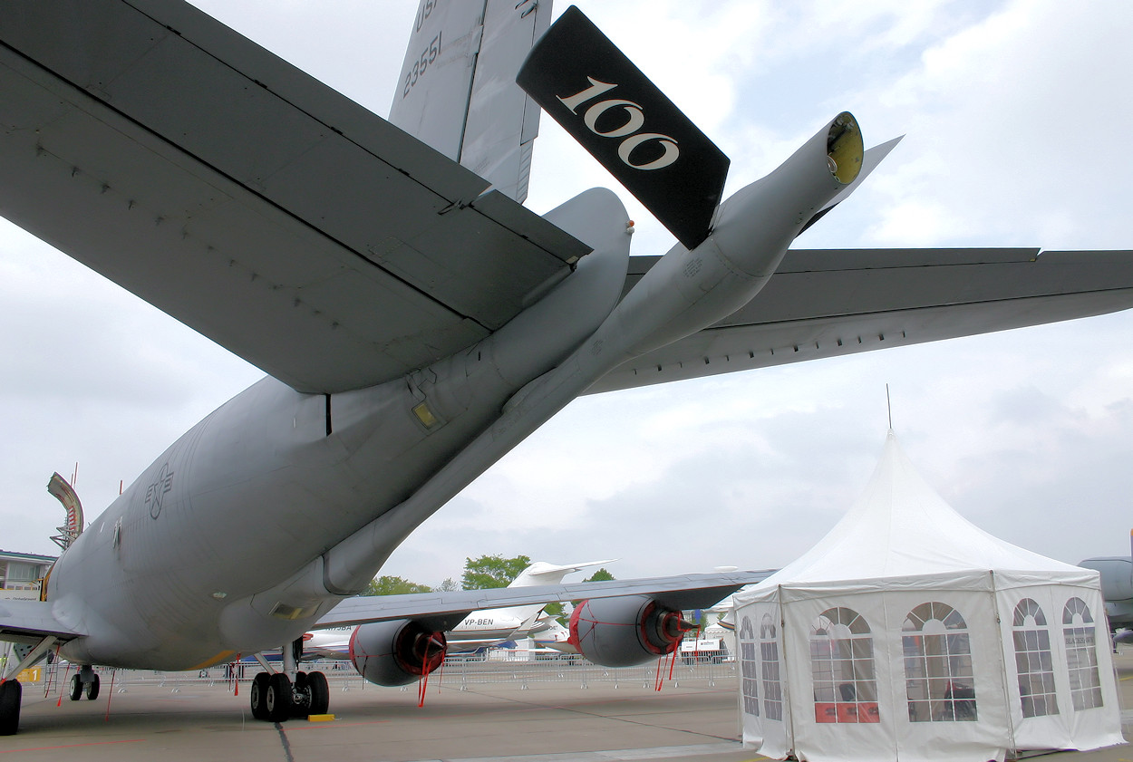 Boeing KC-135 - Tankausleger