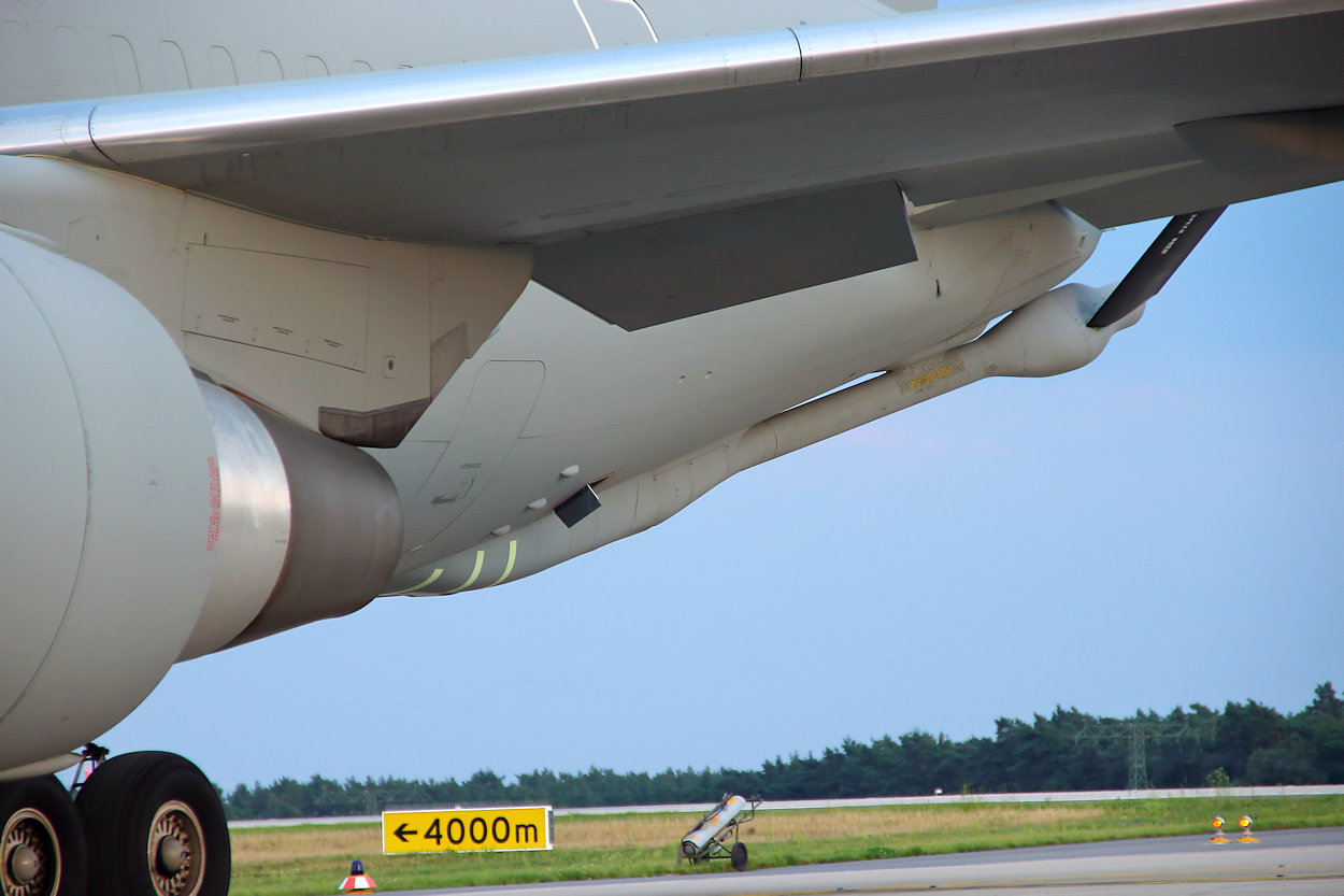 Boeing KC-767 - Tankstutzen