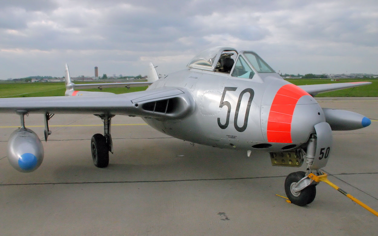 DeHavilland DH-100 Vampire - Militärflugzeug