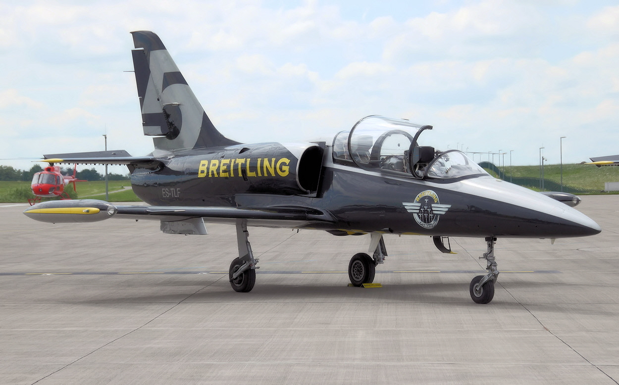 L-39 Albatros - Breitling Team