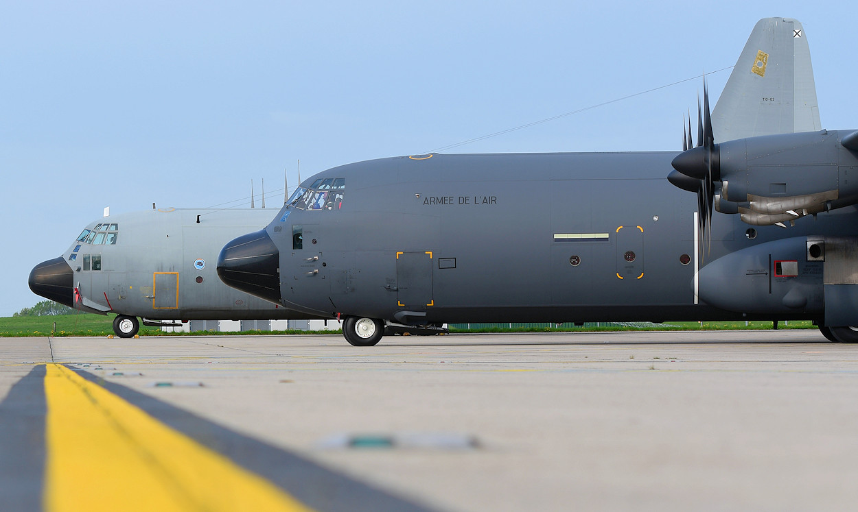 Lockheed C-130 Hercules - Rollfeld