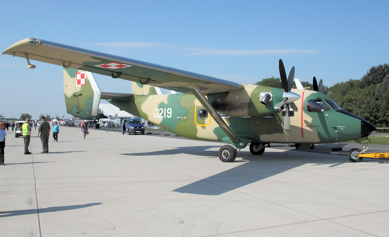 PZL M-28 Bryza - Die Bundeswehr bestellte Flugzeuge zum Absetzen von Fallschirmjägern