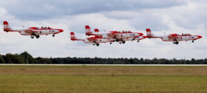 PZL TS-11 Iskra - Kunstflugstaffel Białlo-Czerwone Iskry