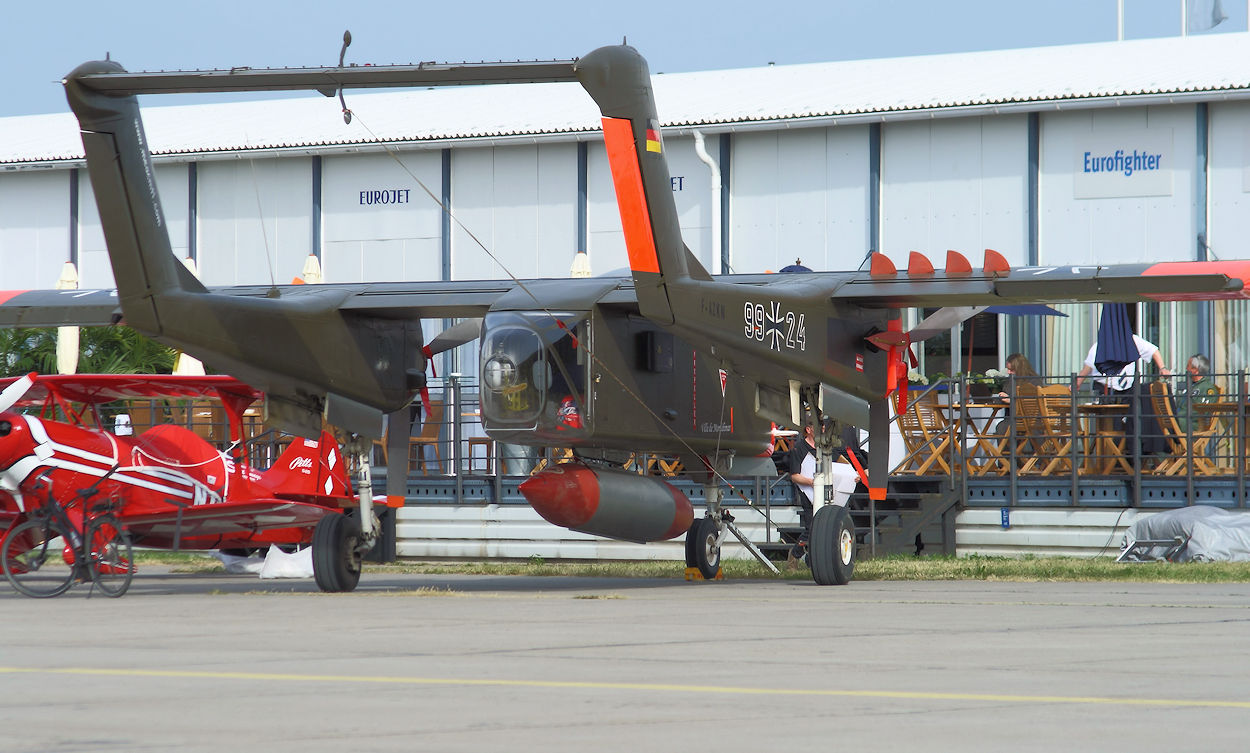 Rockwell OV-10 Bronco Vorfeld der Luftfahrtausstellung