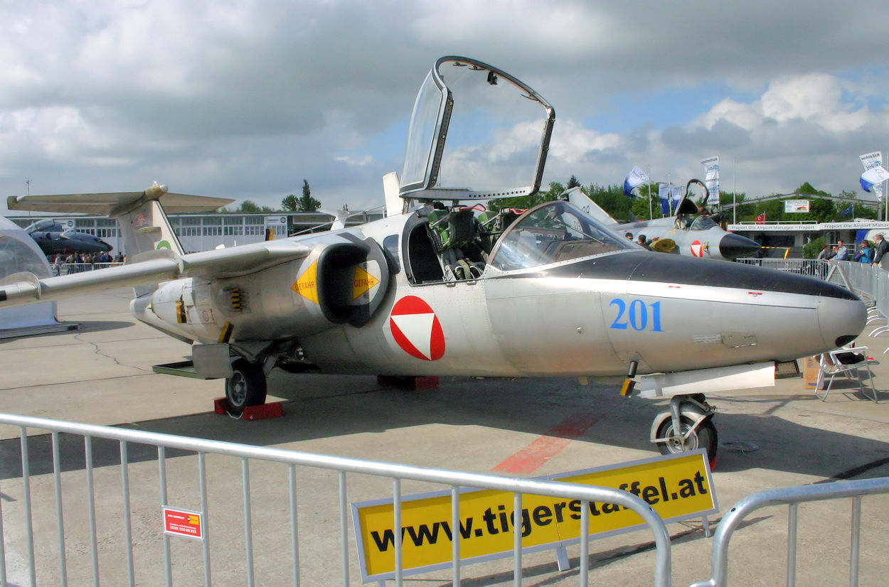 Saab 105 OE - Schulterdecker mit T-Leitwerk des schwedischen Herstellers Saab