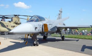 Saab JAS 39 Gripen - Das schwedische Kampfflugzeug kann von Behelfspisten und Autobahnen starten