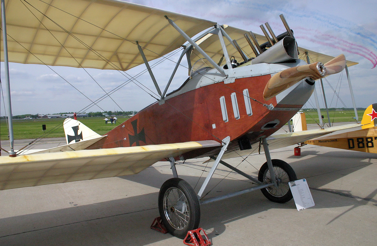 Albatros B2 - Doppeldecker im 1. Weltkrieg