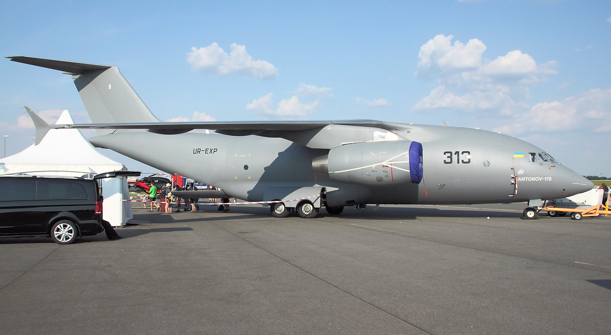 Antonow An-178 - Flugzeug