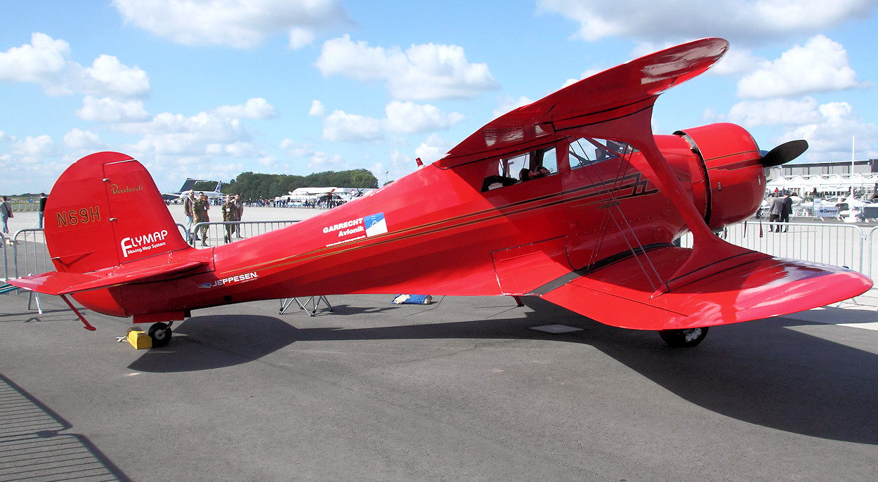 Beechcraft Model 17 Staggerwing - Seitenansicht