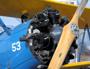 Boeing Stearman PT-17 Kaydet - Sternmotor