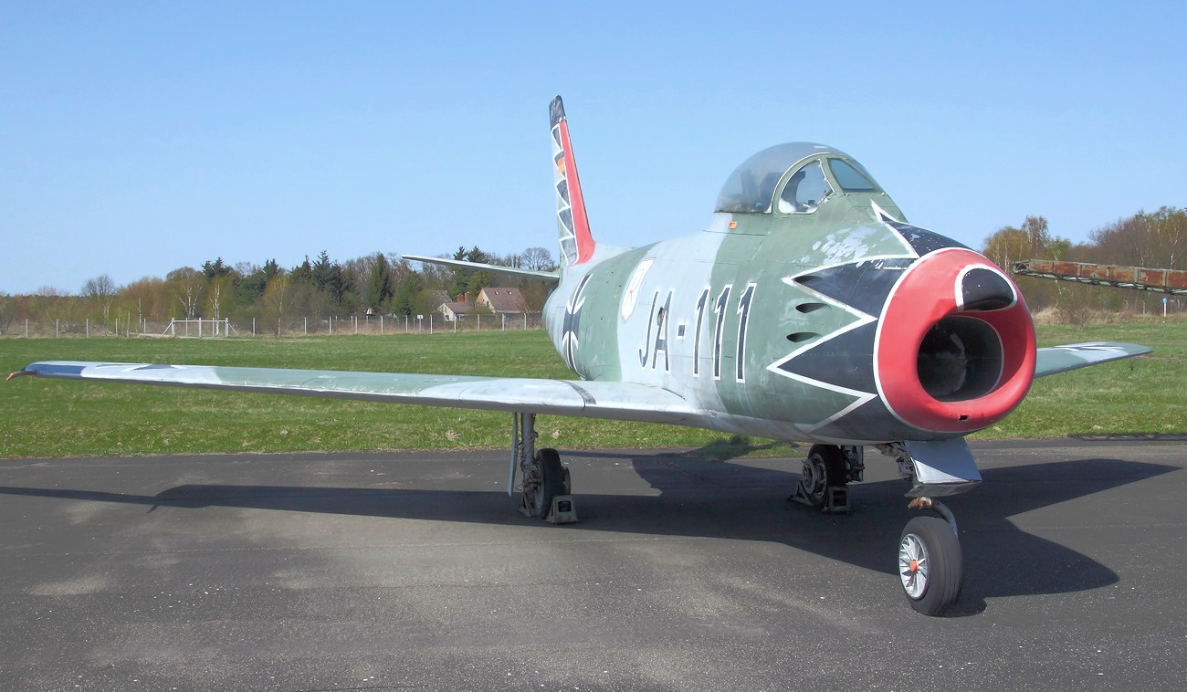 CANADAIR CL-13B SABRE MK.6 - Jagdflugzeug