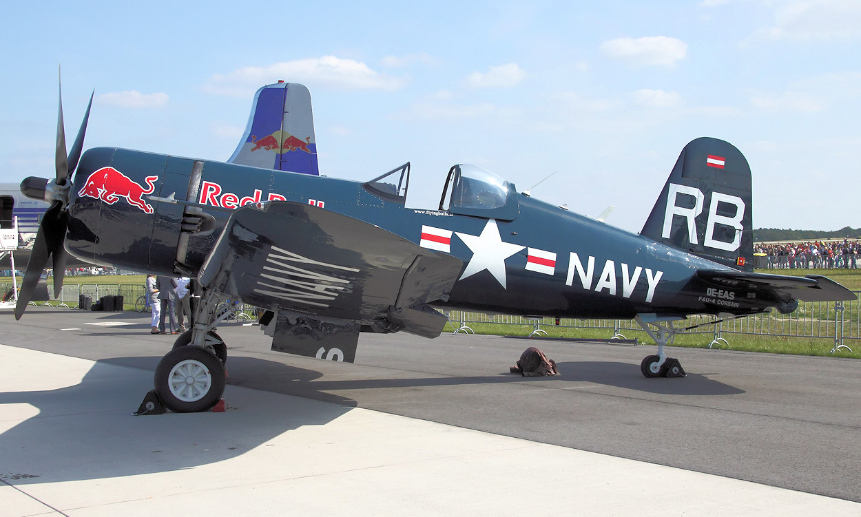 Chance Vought F4U-4 Corsair - Kampfflugzeug der USA