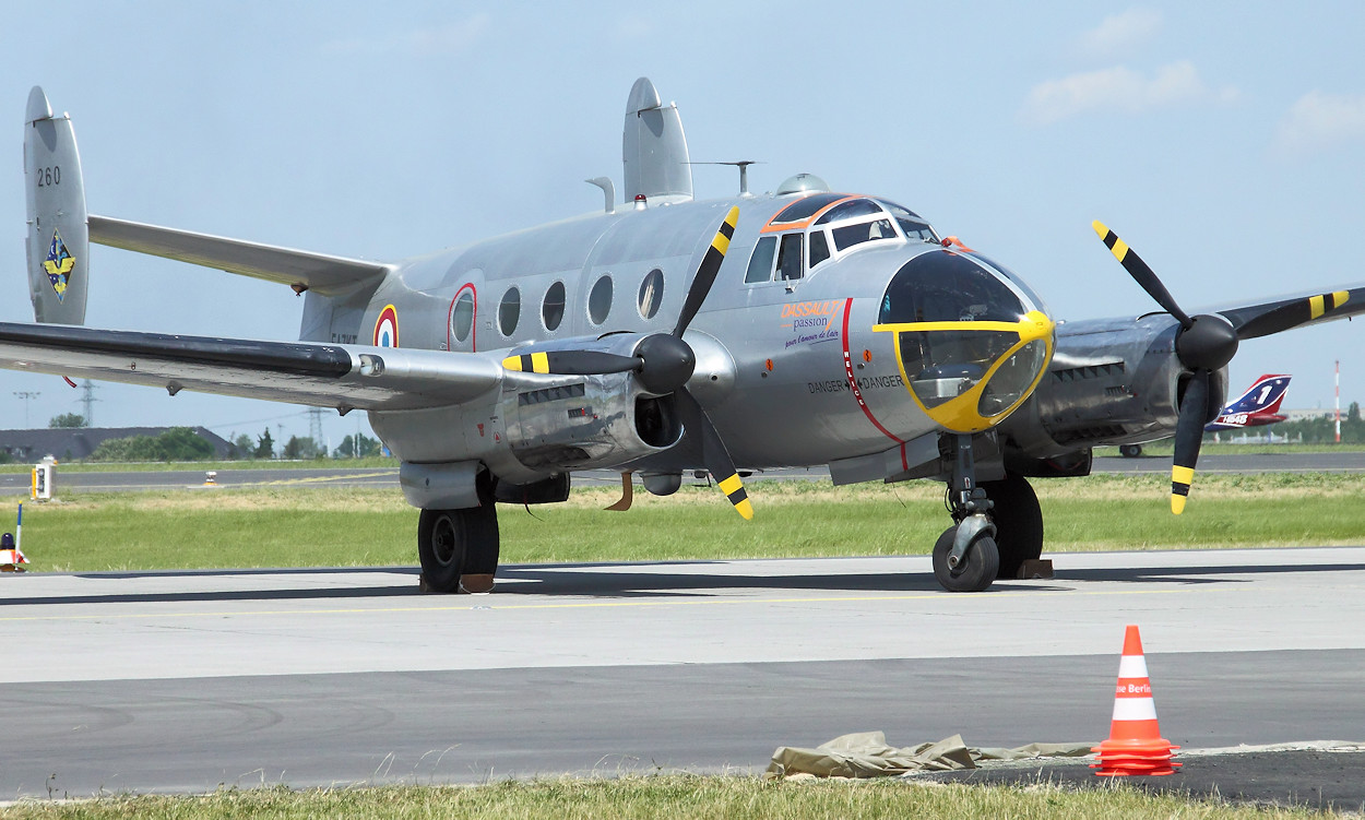 Dassault MD-311 Flamant - Vorfeld