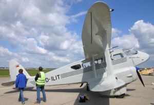 De Havilland DH 89 - Transportflugzeug