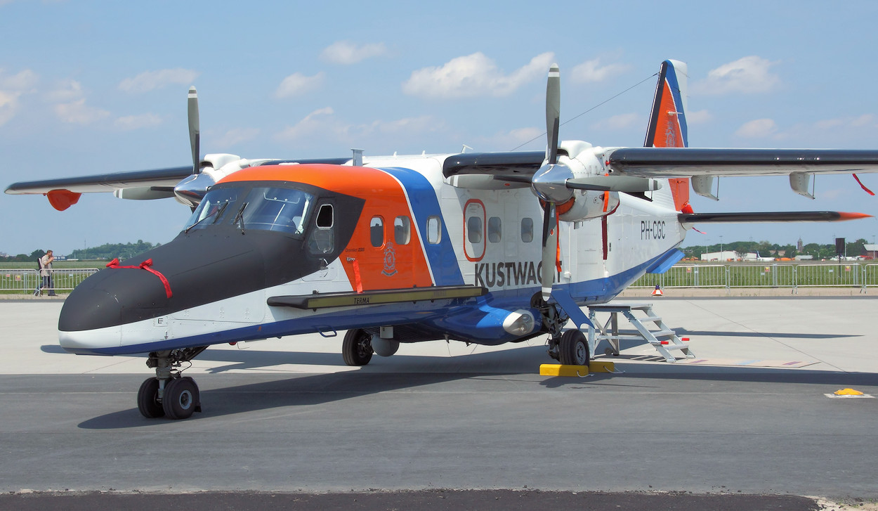 Dornier Do 228 - Küstenwache zur Kontrolle von Umweltverschmutzung auf See