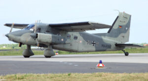 Dornier Do 28 D2 Skyservant - Flugzeug mit Stummelflügel als Motorträger