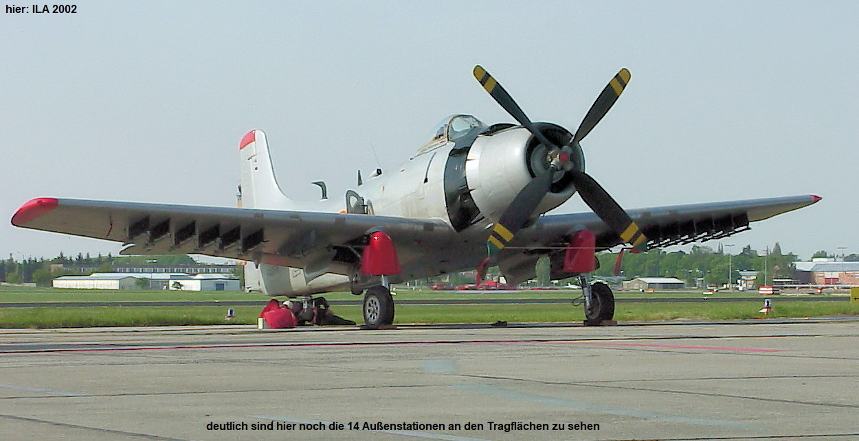 Douglas A-1 Skyraider - Kampfflugzeug