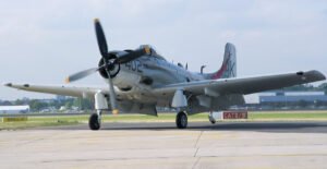 Douglas AD-4N Skyraider - Flugplatzt