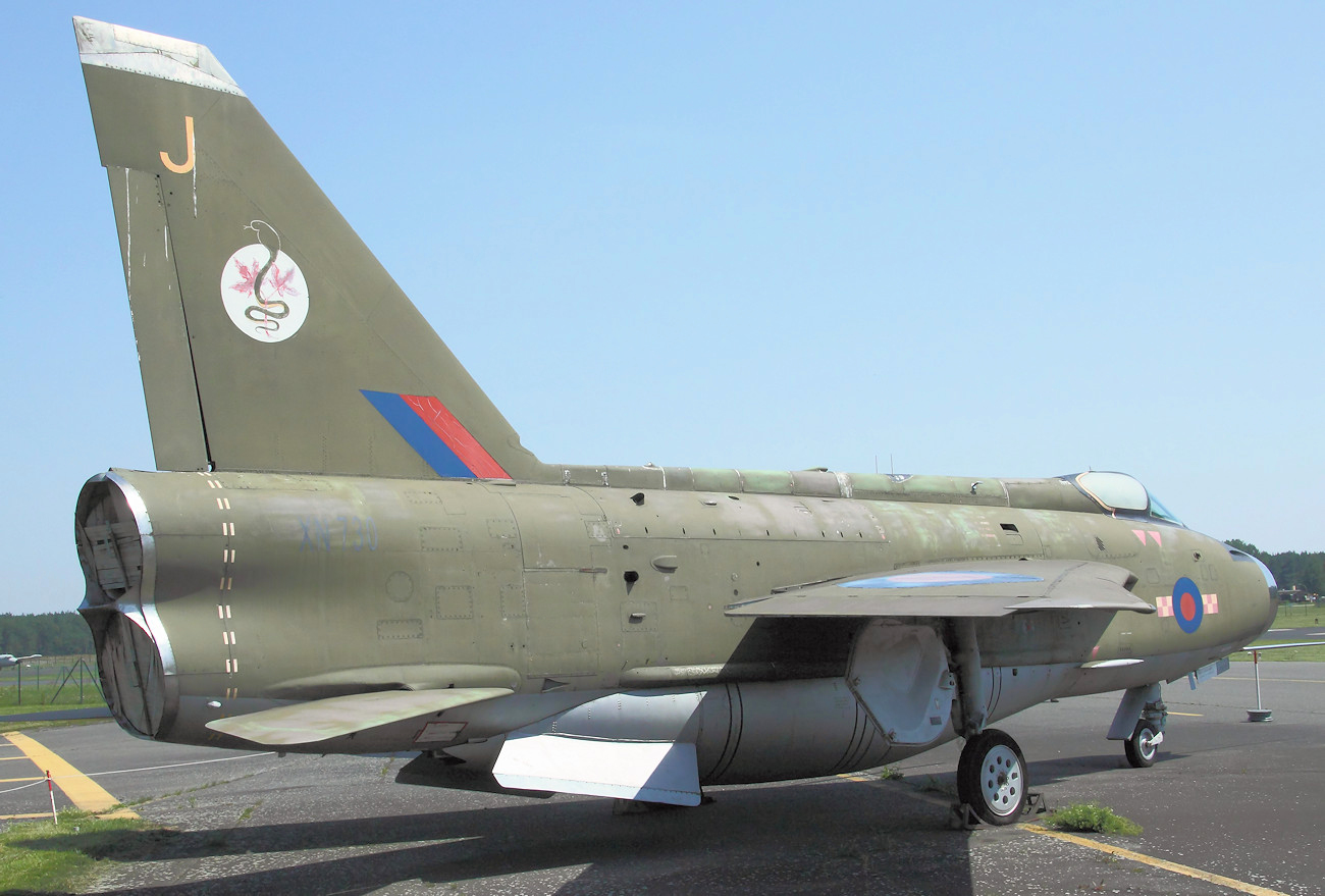 English Electric Lightning - Heckansicht