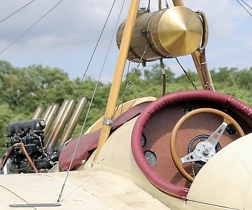 Etrich Taube D II - Cockpit