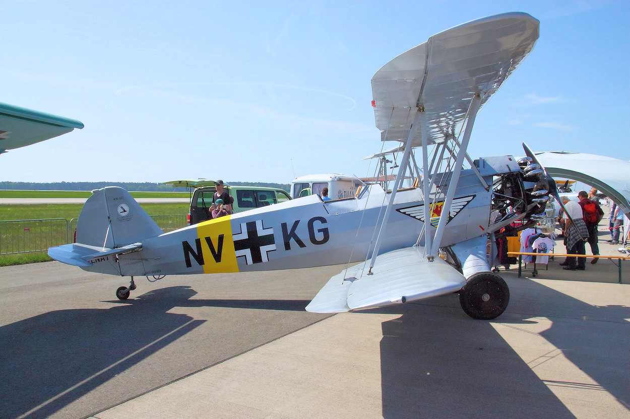 Focke-Wulf Fw 44 Stieglitz - kunstflugtaugliches Schulflugzeug