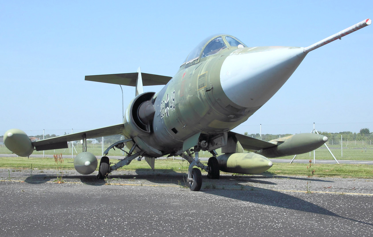 Lockheed F-104 G Starfighter - 26+49