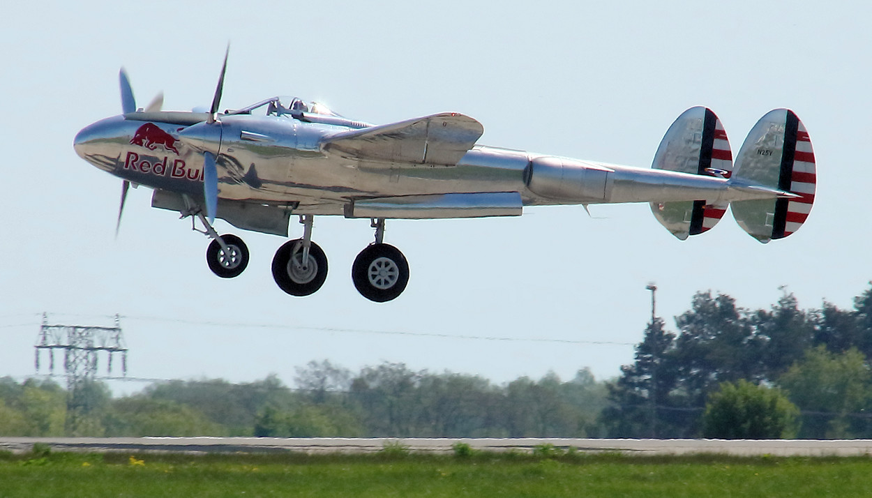 Lockheed P-38 Lightning - Flugansicht