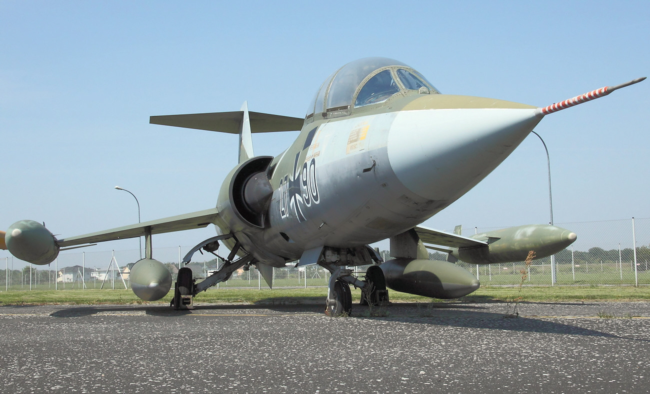 Lockheed TF-104 G Starfighter - doppelsitzig