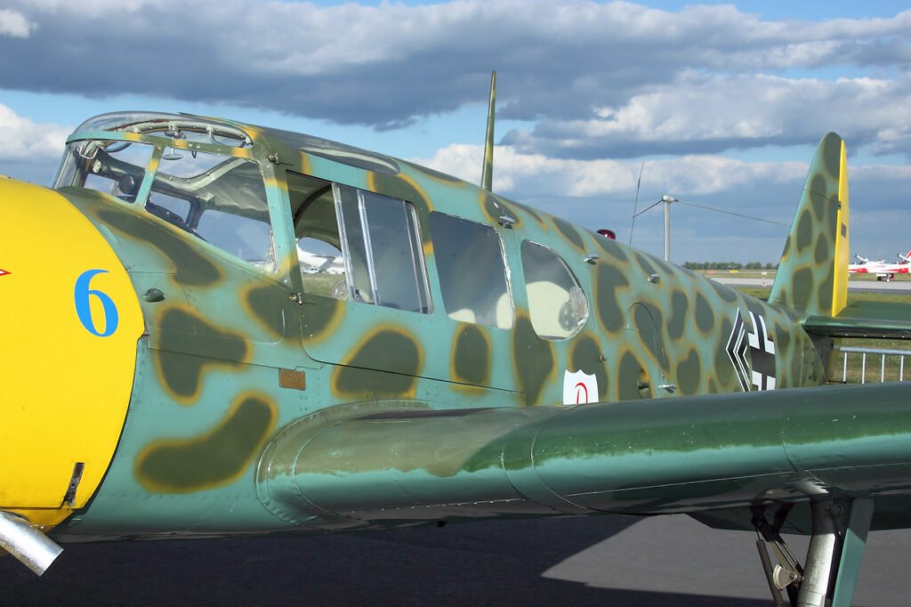 Messerschmitt Me 208 - Cockpitansicht - Flugzeuglexikon