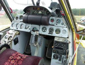 PZL 106 A Kruk - Cockpitansicht