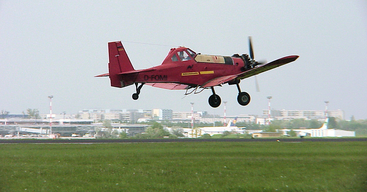 PZL Mielec M 18 Dromader - Flugansicht