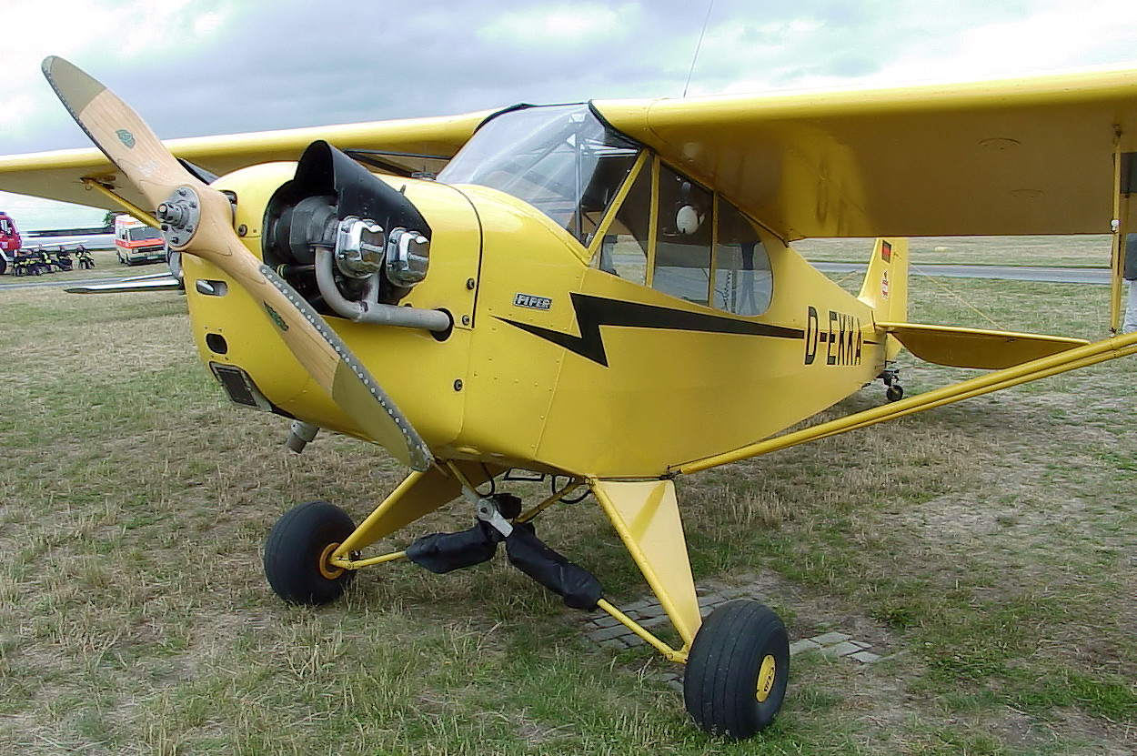 Piper J3c - 65 Cub - Sportflugzeug