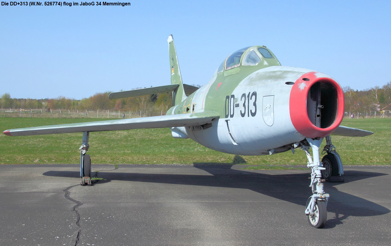 Republic F-84 Thunderstreak - US-Kampfflugzeug während der Anfangszeit des Kalten Krieges