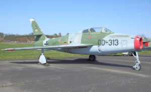 Republic F-84 Thunderstreak - Kampfflugzeug