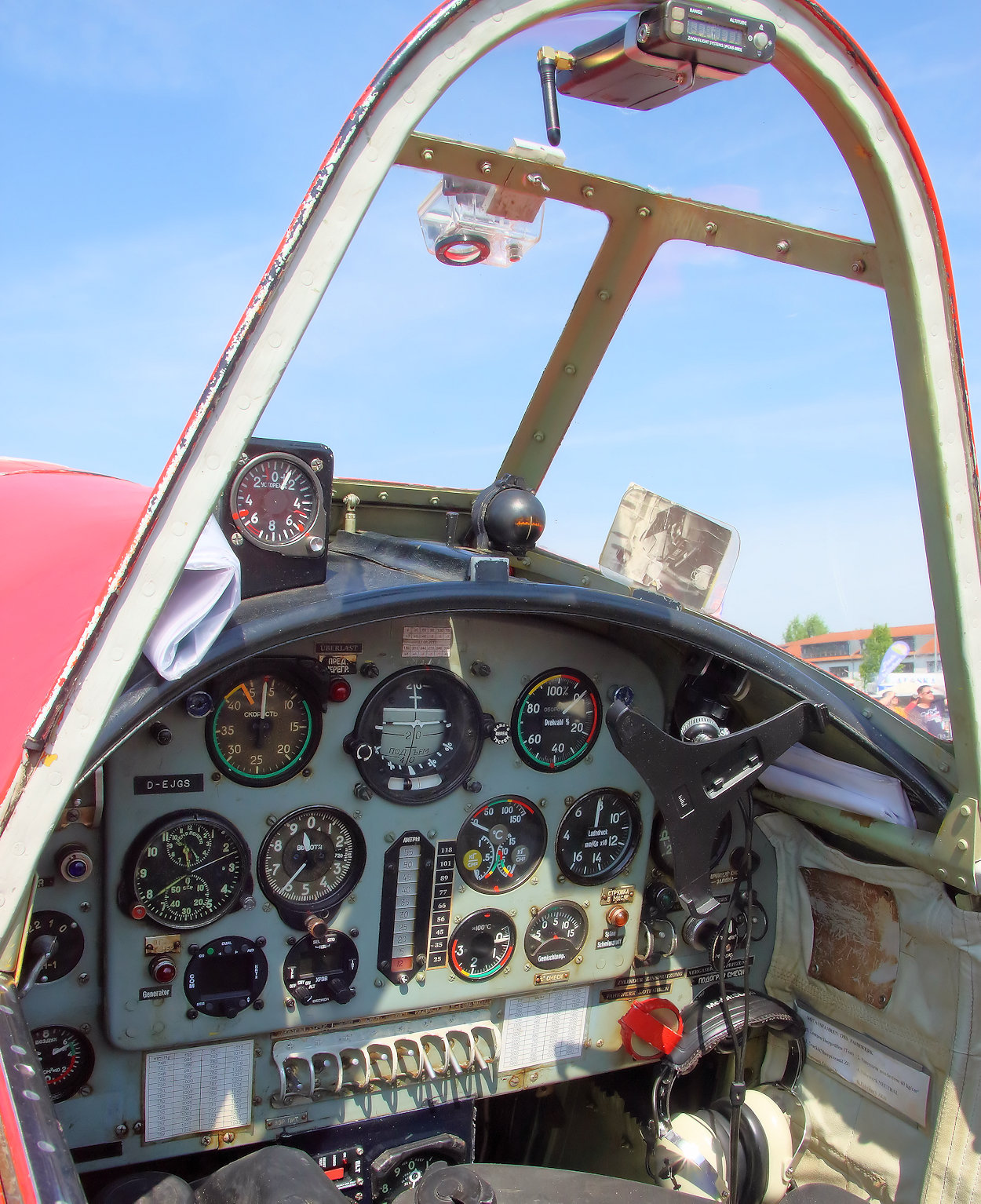 YAK 50 - Cockpit