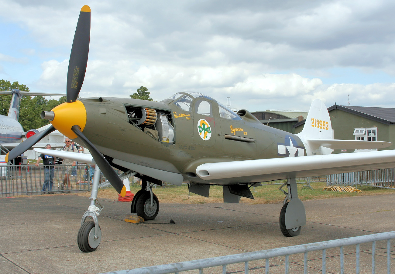 Bell P-39 Airacobra - Flugzeug mit Mittelmotor