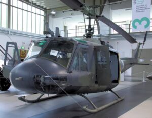 Bell UH-1D Iroquois - HUEY