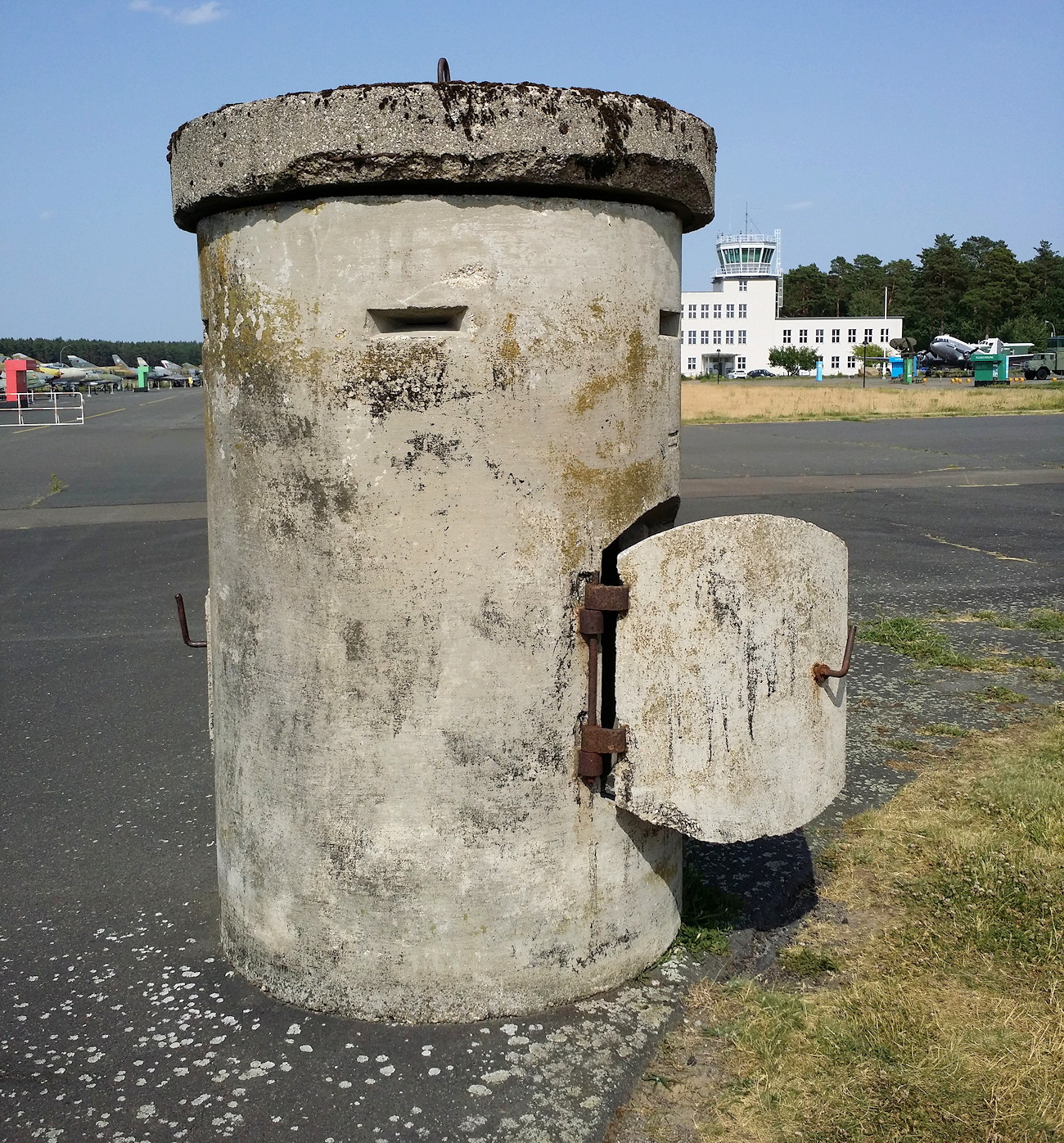 Betonbunker als Splitterschutzzelle