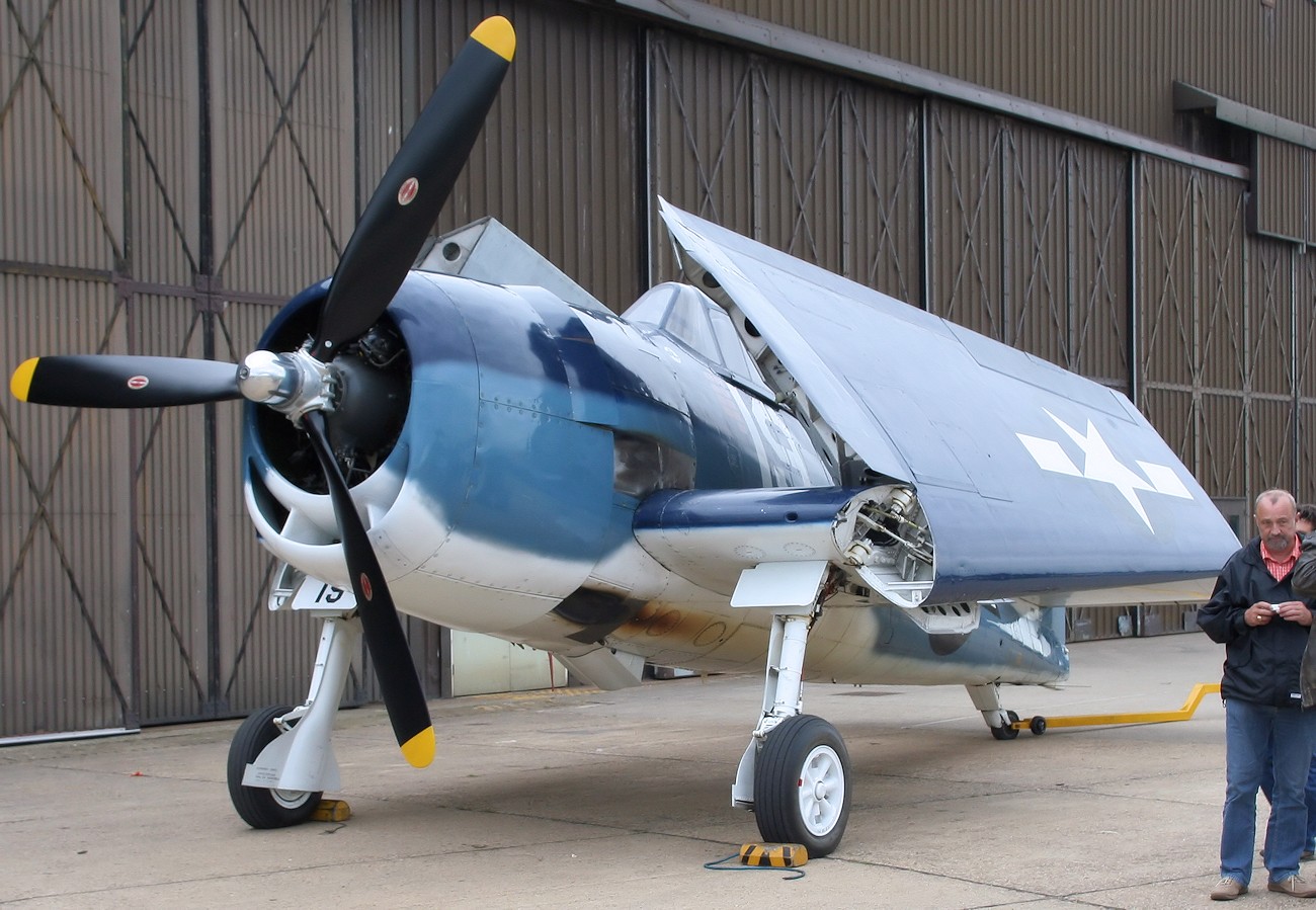 Grumman F6F Hellcat - Imperial War Museum Duxford