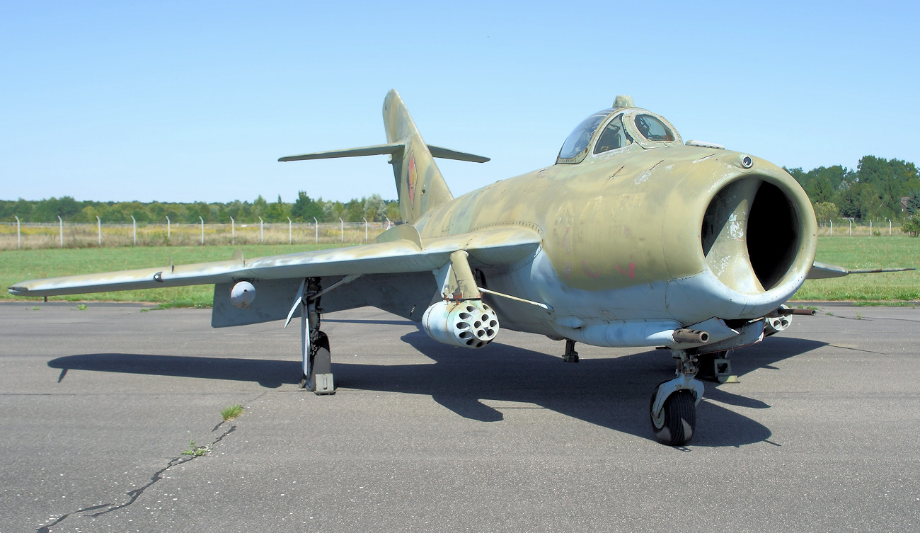 MiG-17 F - Frontansicht