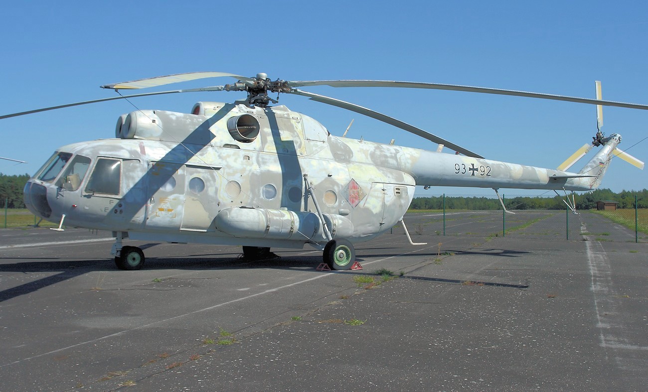 Mil Mi-9 - fliegende Kommandozentrale für Stäbe der Landstreitkräfte